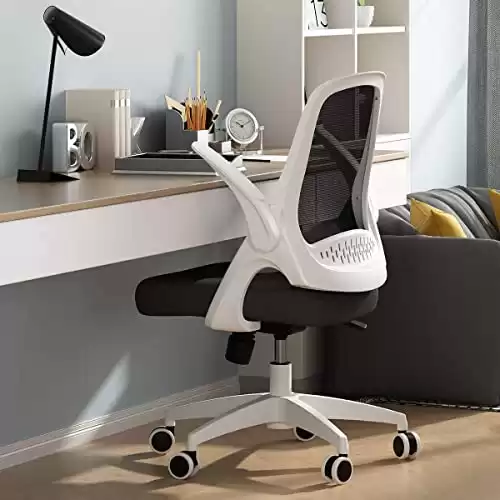 Hbada Office Desk Swivel Chair With Flip-Up Arms And Adjustable Height